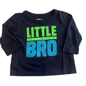 🟡Little bro shirt size 9montha